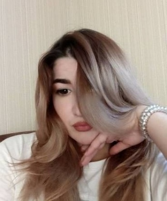 Готова добавить яркие краски в твою жизнь. 🌟 Мои услуги усложнятся тайной и неповторимостью. Разнообразие опций на выбор, чтобы удовлетворить все твои фантазии. 😏 Мои возможности безграничны, а умение создавать атмосферу уюта и релаксации поможет тебе расслабиться и забыть обо всем.
Мои отзывы говорят сами за себя. 🌟 Клиенты отмечают мою индивидуальность и теплоту, которую я привношу во время встречи. Я стараюсь создавать атмосферу, чтобы ты почувствовал себя особенным и желанным. 💖
А еще, у меня есть несколько прекрасных фото, чтобы ты мог оценить мою внешность и обаяние. Не теряй времени - позвони мне и дай себе возможность окунуться в мир наслаждения и страсти! 💋 Антонина