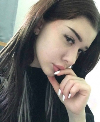 Живу в Москве и готова подарить тебе незабываемый опыт нашей встречи. У меня есть много возможностей для твоего удовольствия: от классического секса до экспериментов с ролевыми играми. Я мастерски использовать мои прелести для достижения максимального блаженства. 😏💋
Мои услуги всегда индивидуальны и конфиденциальны. Я стремлюсь создать неповторимую атмосферу нашей встречи, чтобы ты мог полностью расслабиться и наслаждаться моментом. Мои клиенты оценивают мою нежность, умение слушать и угадывать твои желания. Посмотри фото в моем профиле, чтобы убедиться в моей красоте и привлекательности. 😍💃
Так что, если ты готов окунуться в мир блаженства и страсти, то не стесняйся, свяжись со мной. Я могу быть твоей девушкой на пару часов или всю ночь, ты выбираешь. Моя задача - исполнить все твои желания и сделать наше свидание незабываемым. Жду от тебя сообщение, милый. 💖💌 Светуха